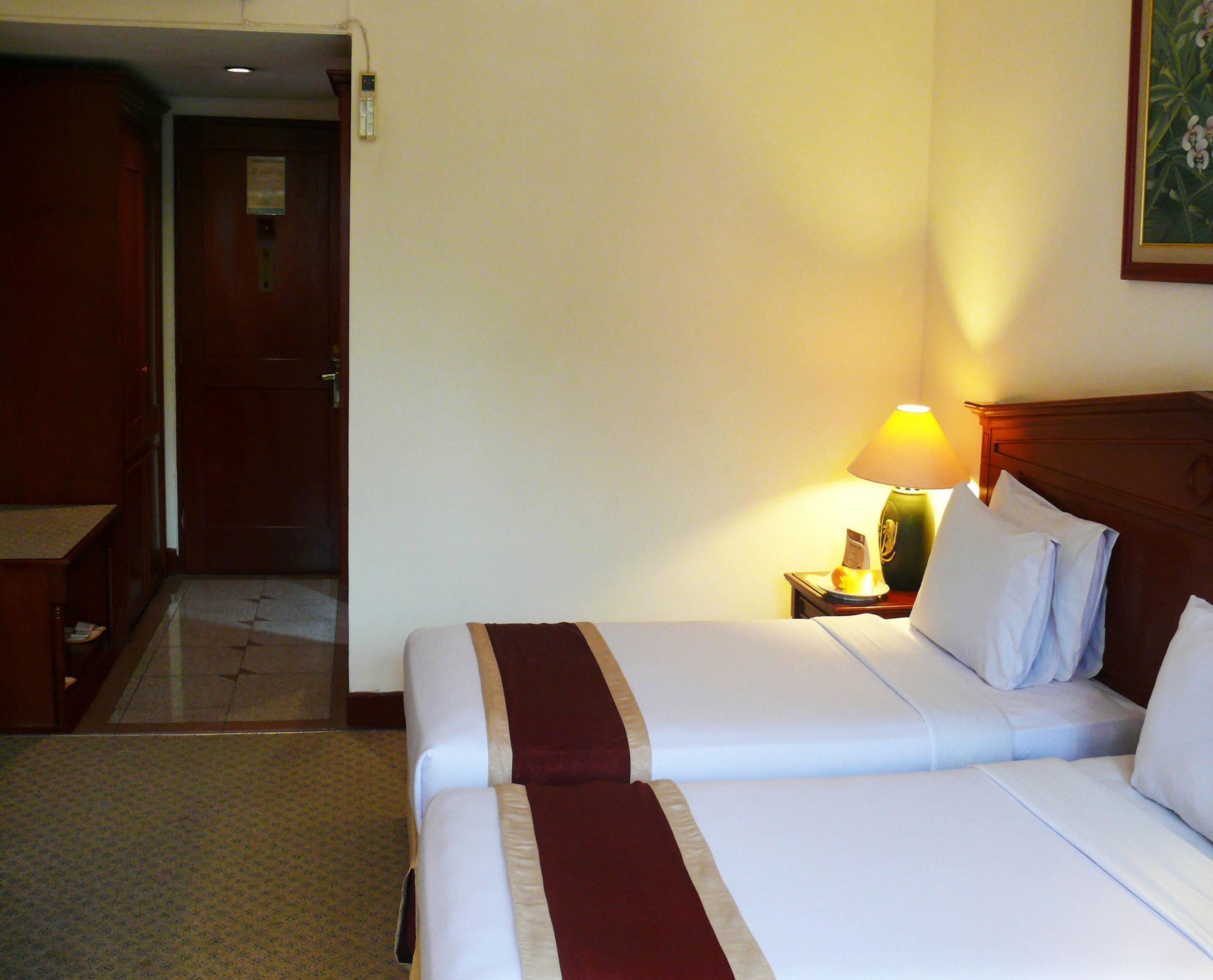 The Jayakarta Suites Bandung Kültér fotó
